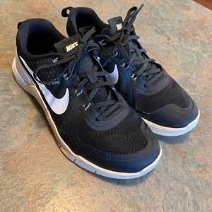 Men’s Nike Metcon 1 size 7 (W 8.5)